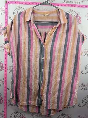 a.n.a tshirt Striped Short-Sleeve Button-Up Shirt in Pink, Gray blue & Tan